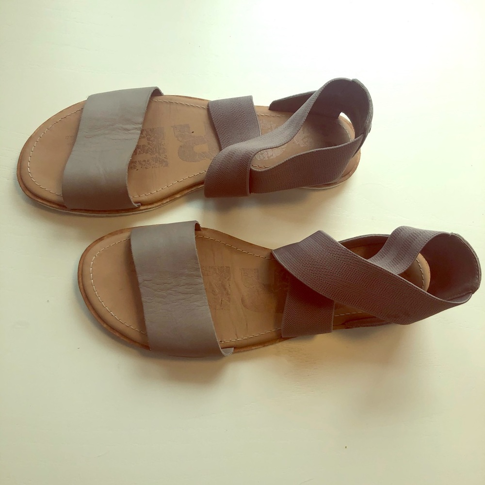 Sorel Ella sandal